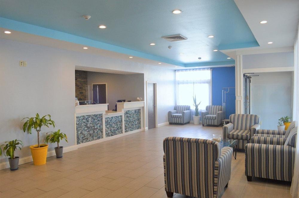Falmouth Inn Motel