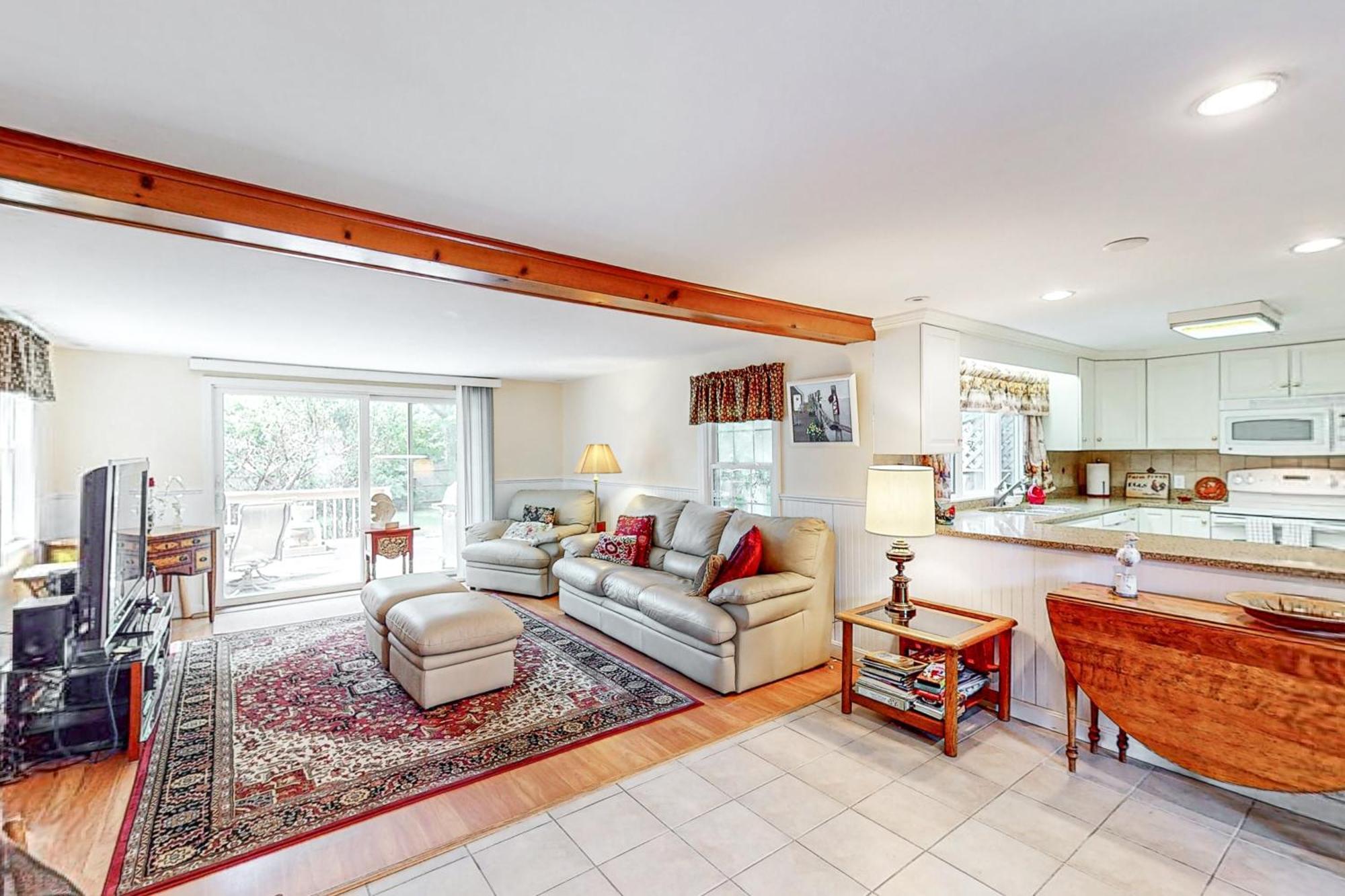 Beachtown Getaway Holiday home