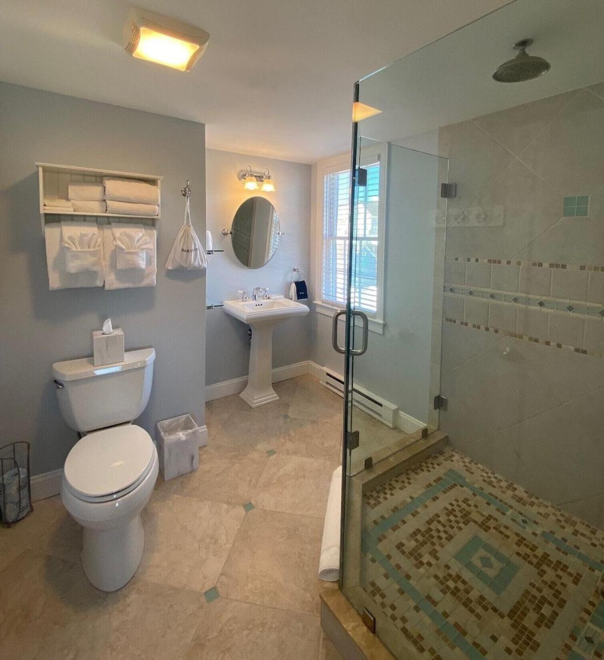 Hotel Breeze Falmouth