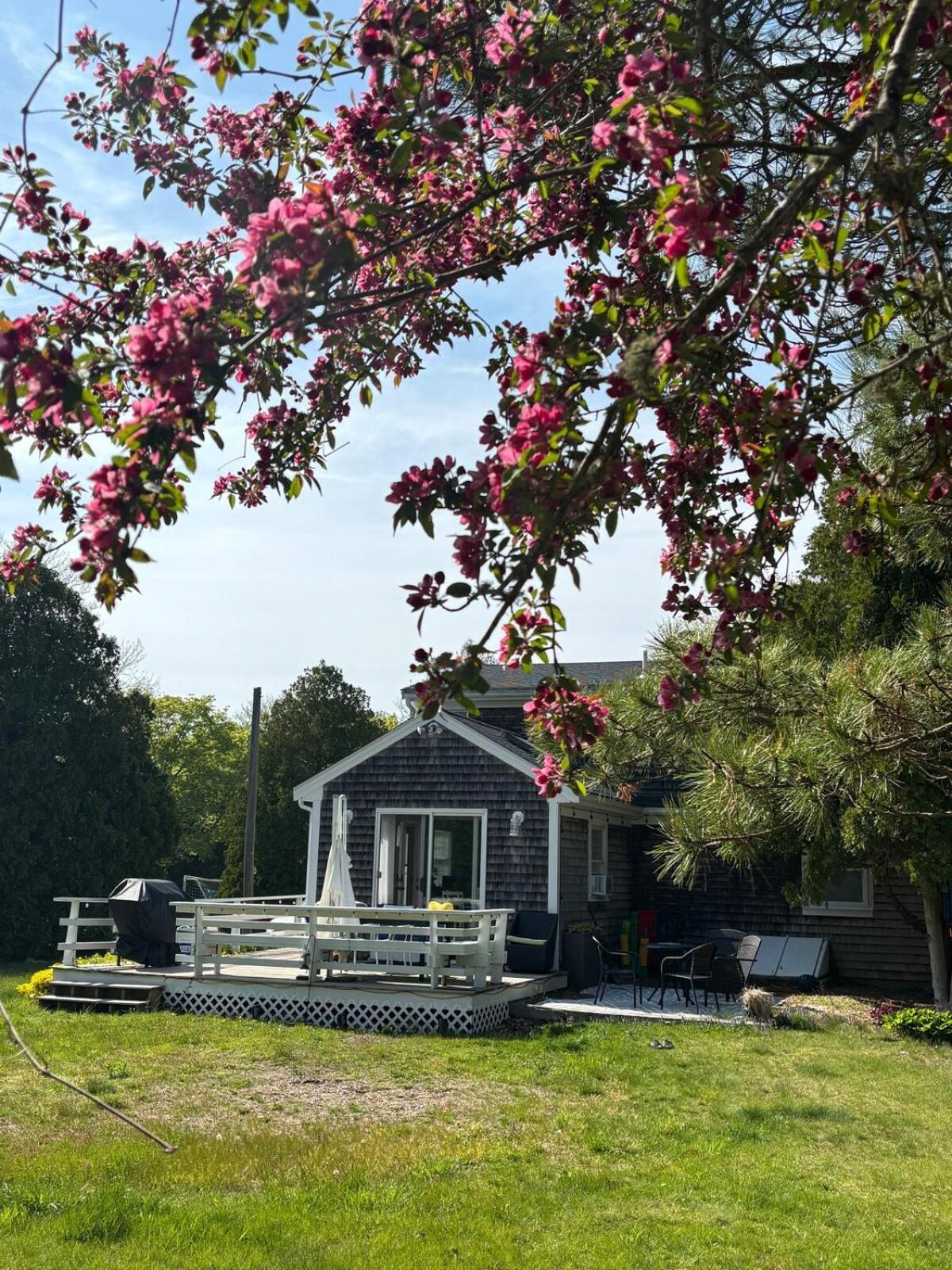 Pet Friendly Cape Cod Near Beaches & Golf! Holiday home Falmouth