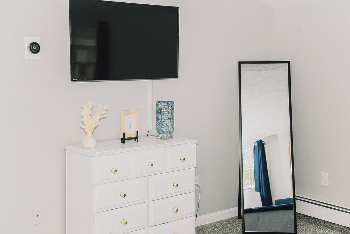Pet Friendly Cape Cod Near Beaches & Golf!