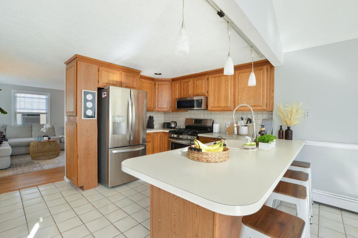 Pet Friendly Cape Cod Near Beaches & Golf! Falmouth