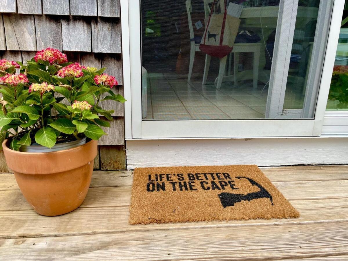 Holiday home Pet Friendly Cape Cod Near Beaches & Golf! *