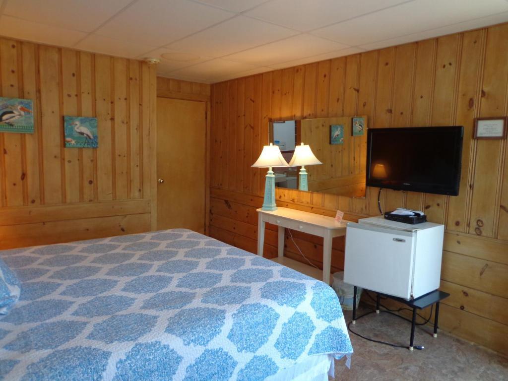 Town & Motel 2*