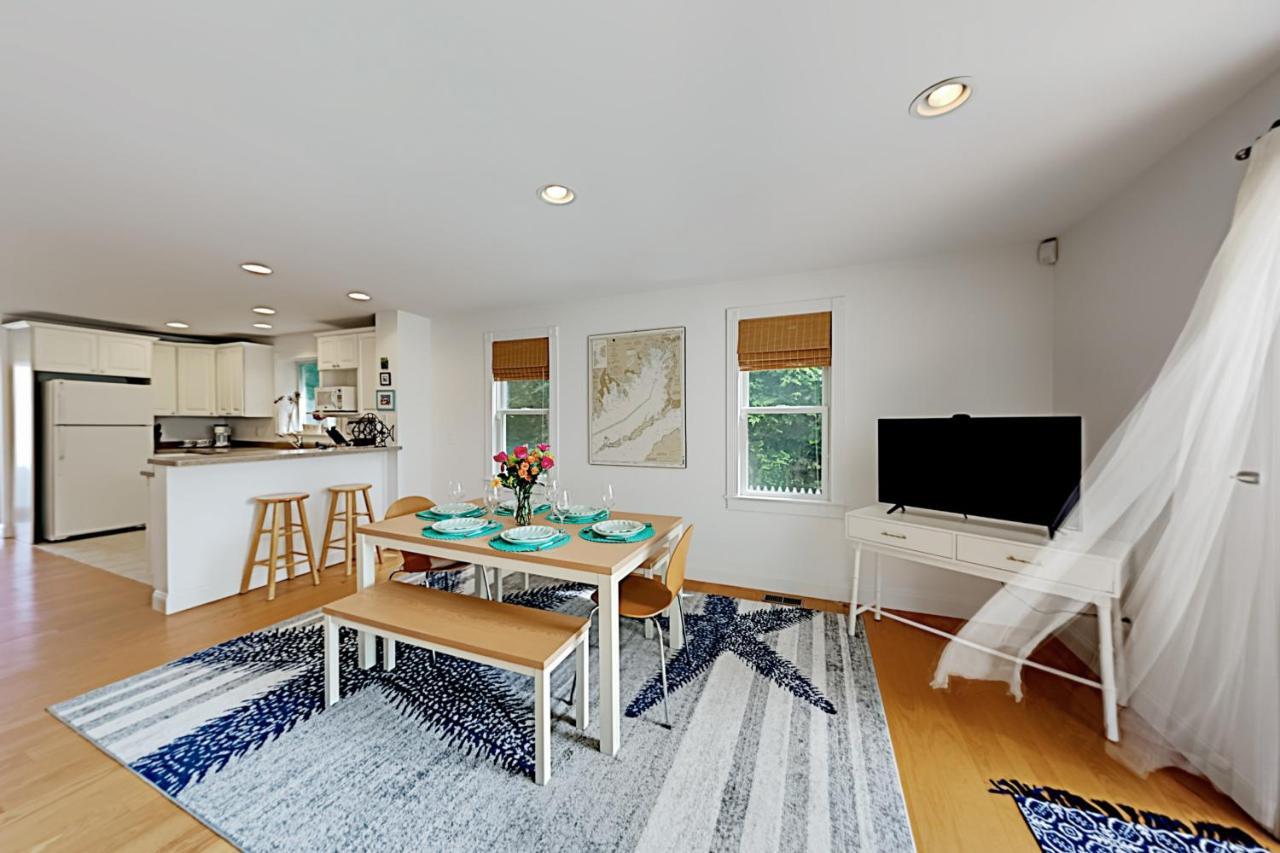 Modern & Town Getaway