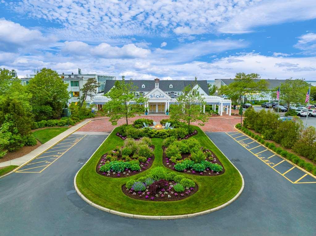 Sea Crest Hotel