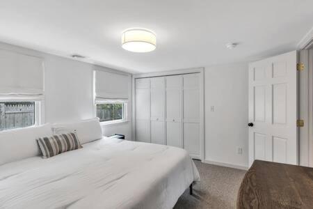 Tranquil Cape Cod Retreat With Access * Falmouth