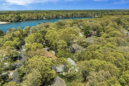Tranquil Cape Cod Retreat With Access *