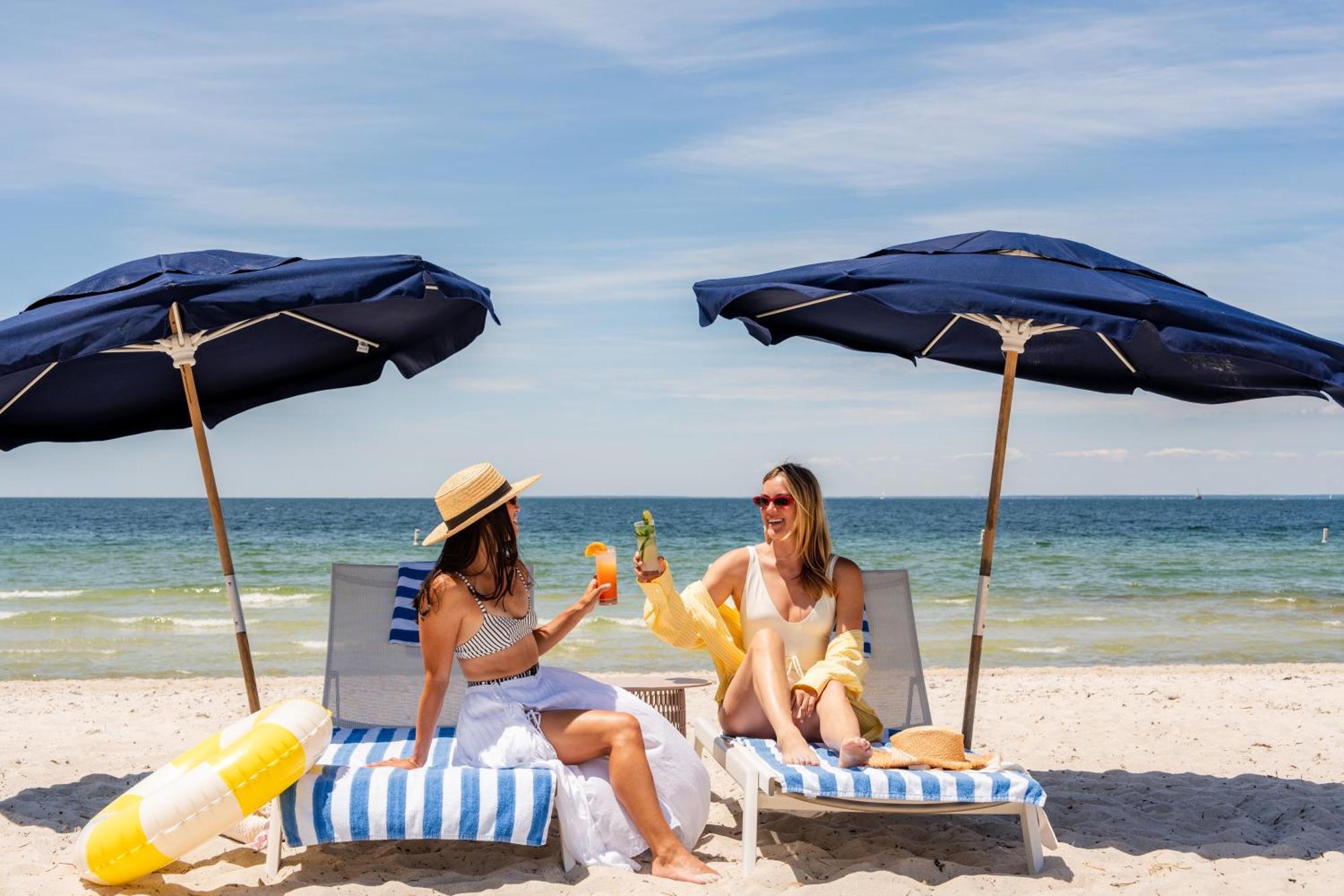 Sea Crest Hotel 4*