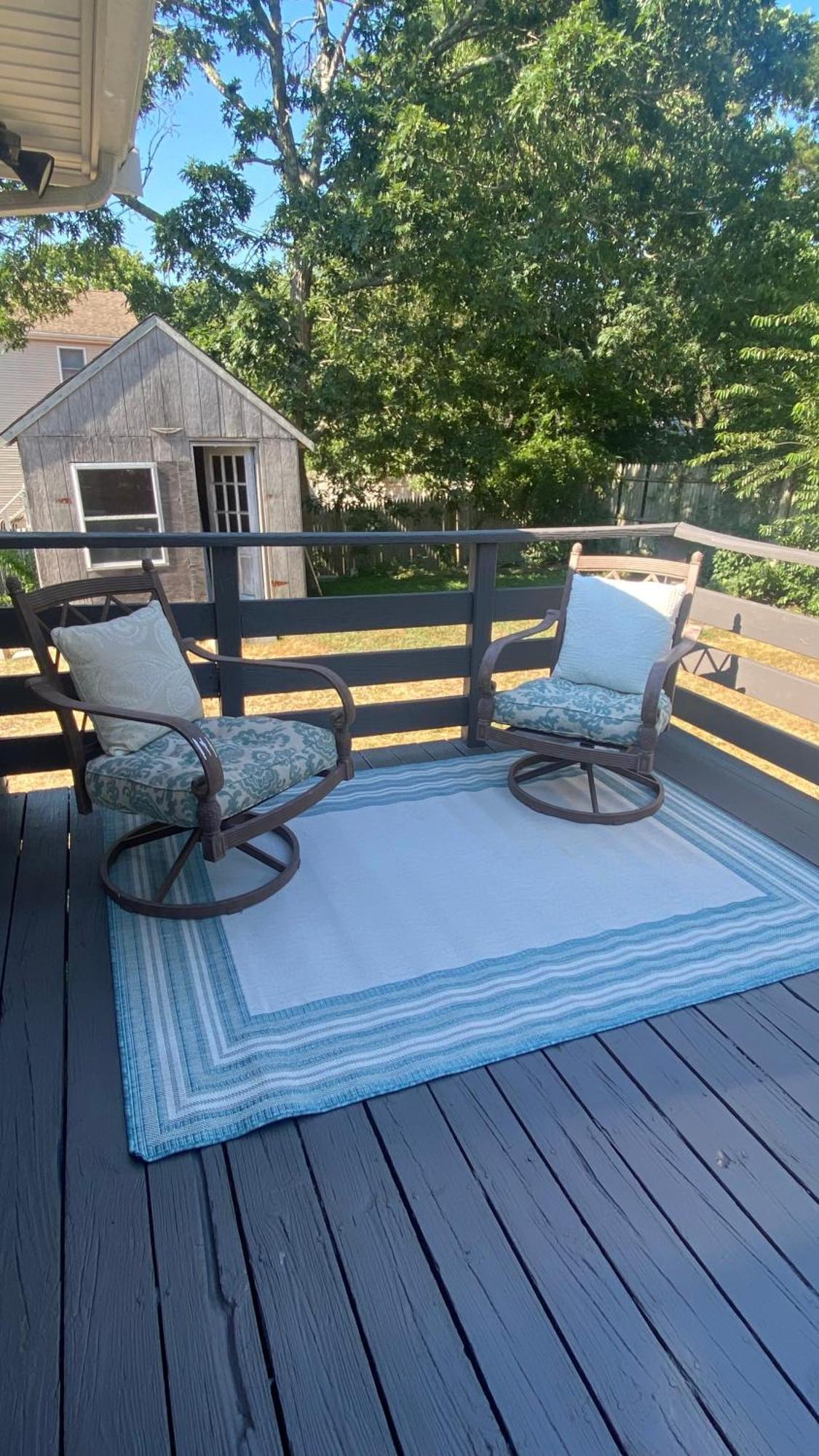 4 Bedroom Cape Getaway, 5 Min Drive To Beach, Pool Table, Grill, Backyard * Falmouth