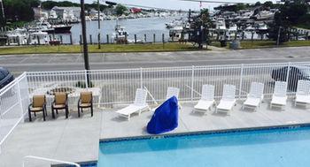 Innseason Harborwalk Hotel 3*